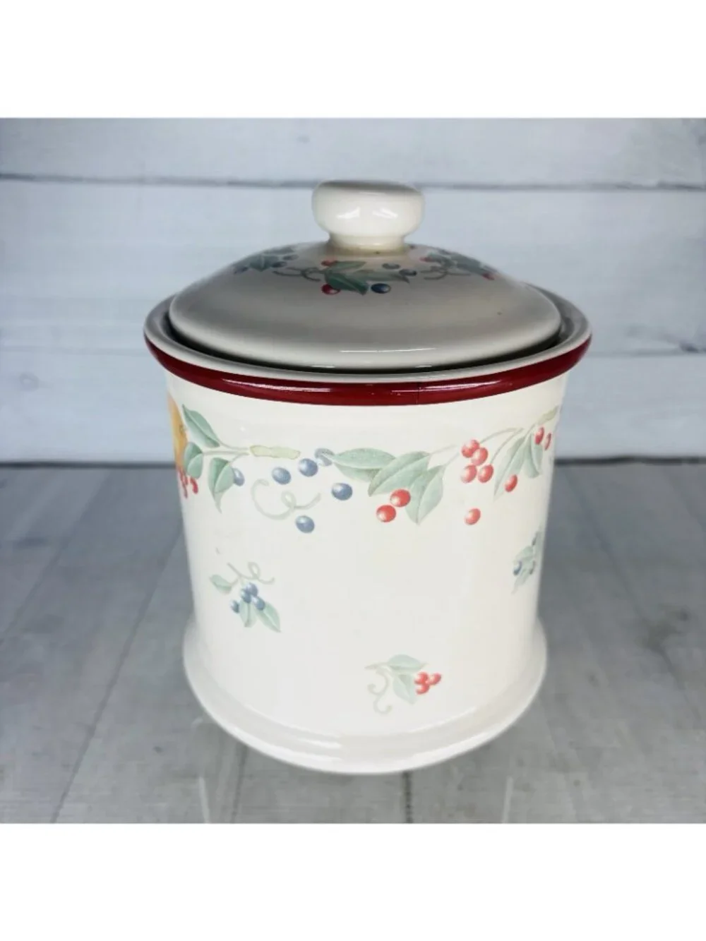 Jay Imports Corelle Coordinates ABUNDANCE Fruit Stoneware Large Lid Canister Jar